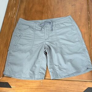 The North Face NylonLight Gray Rill Up Shorts Size 10